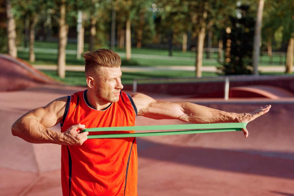 Resistance Triceps Com Mini Band Tricep Workout Tricep Extension