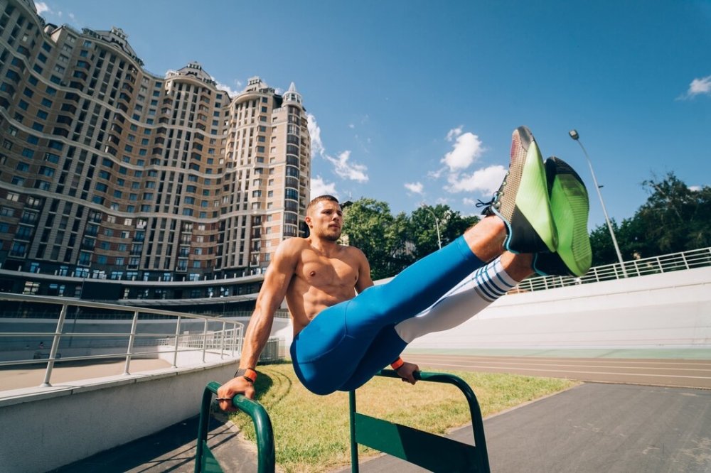 Best calisthenics for discount legs