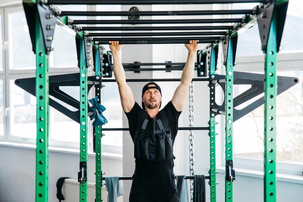 Sculpt Your Arms Like Never Before With These 6 Calisthenics Triceps Exercises - Gripzilla - The Best Grip and Forearm Strength Exercises, Arm Wrestling Tools, Hand Grippers to Improve Grip Strength