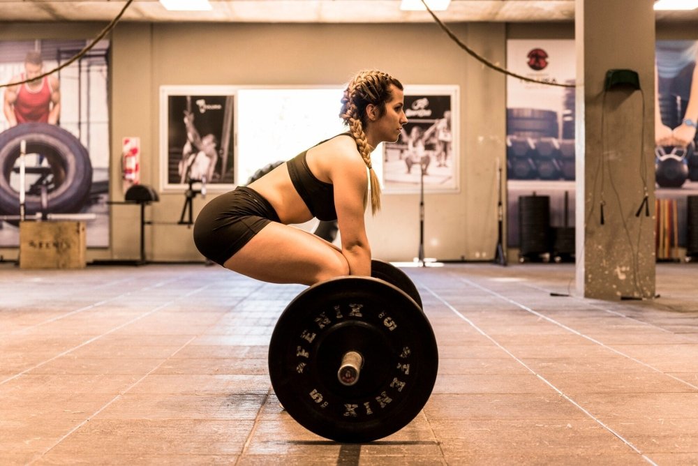 Snatch Grip Deadlift – Execution, Muscles Worked & Pro Tactics - Gripzilla - The Best Grip and Forearm Strength Exercises, Arm Wrestling Tools, Hand Grippers to Improve Grip Strength