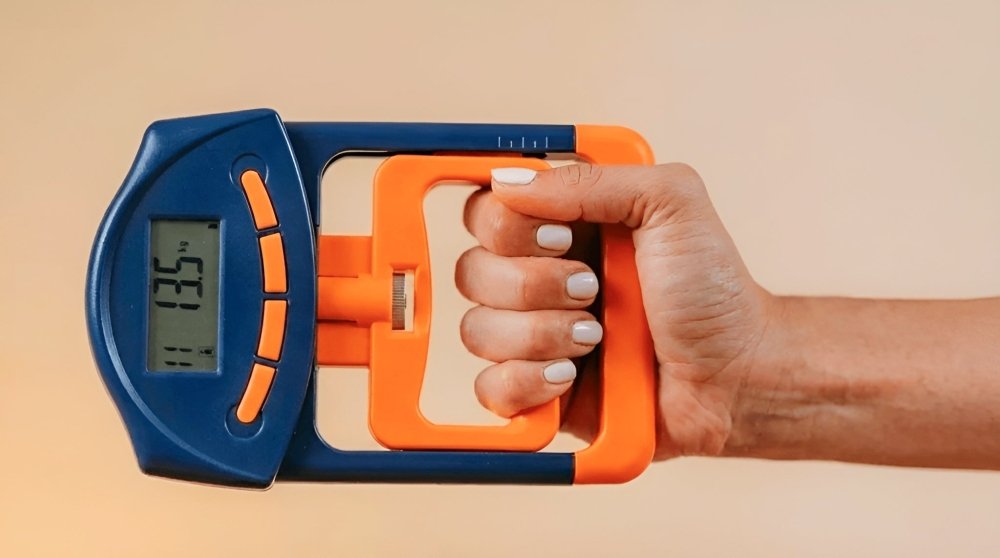 Fast Hand Test How to Do a Handgrip Strength Test Correctly